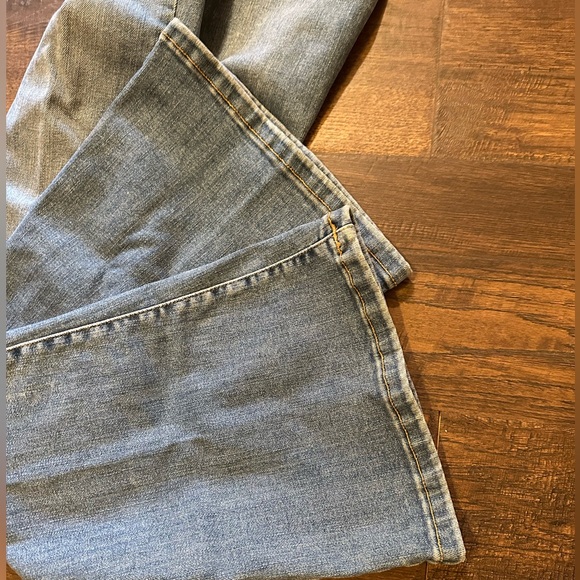 We The Free Jayde Flare Jeans - free people jeans size 29 - Picture 4 of 4